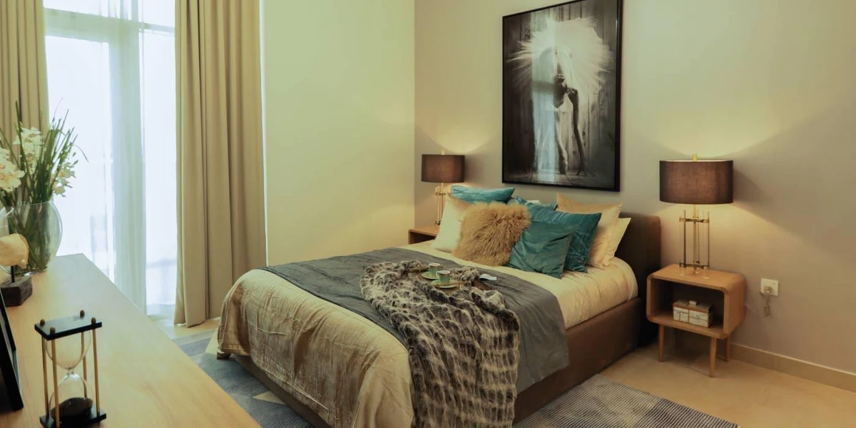 Azizi Farishta image