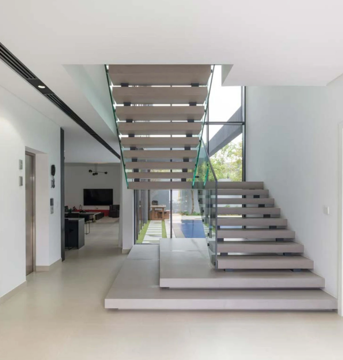 Masaar 2- Anber & Coral image