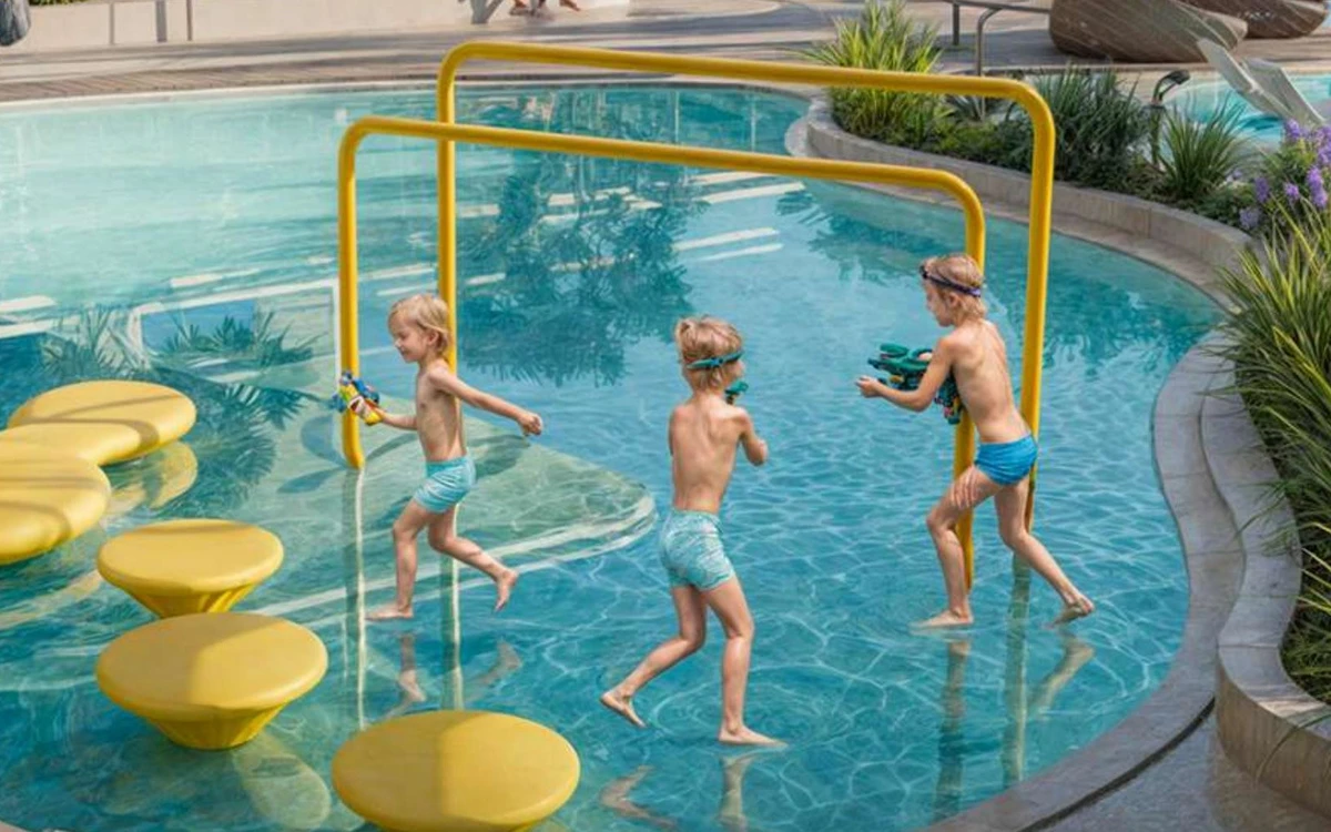 Beverly Grande image