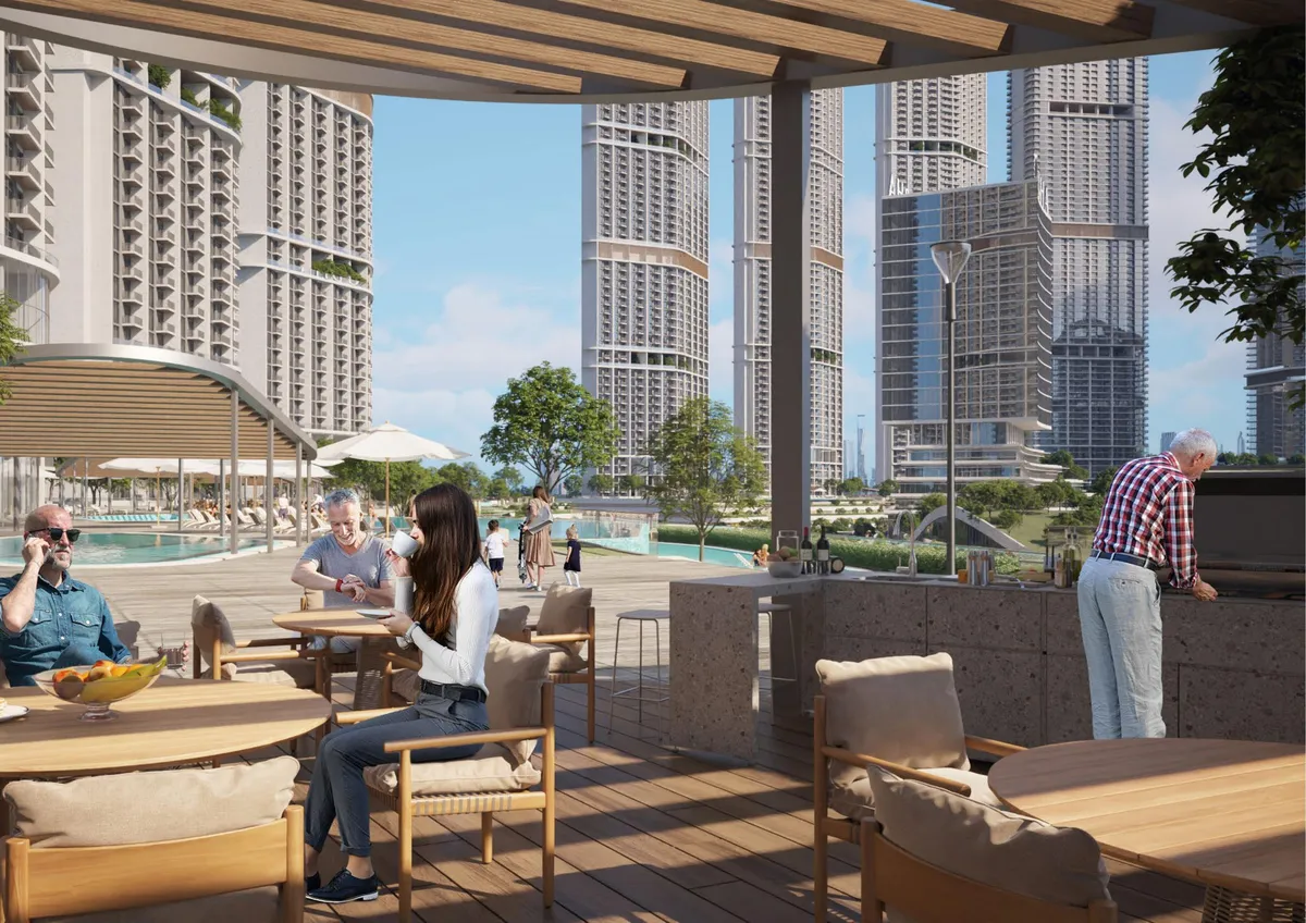 350 Riverside Crescent image