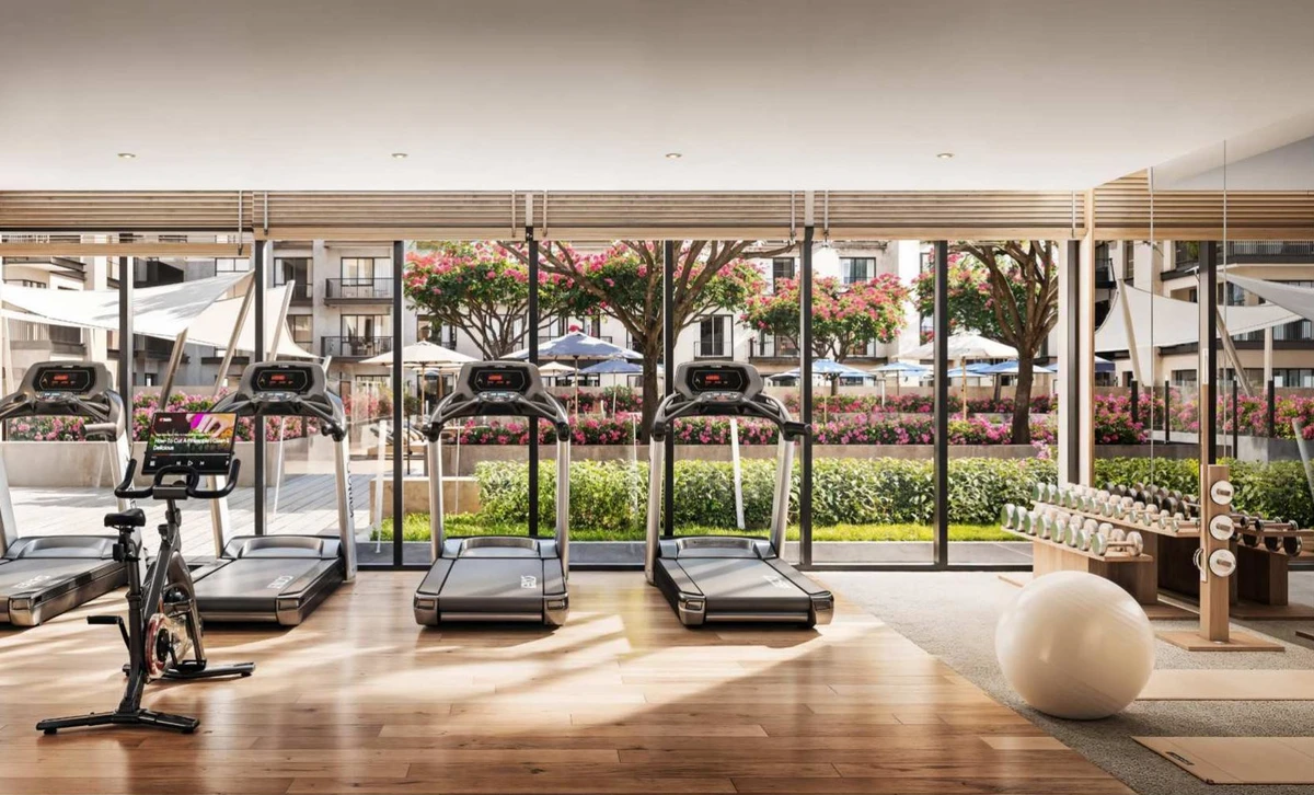 Lana on The Park image