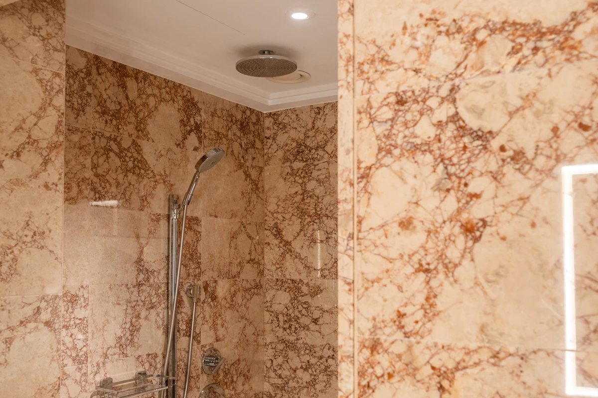 Four Seasons Private Residences Abu Dhabi Phase 1 image