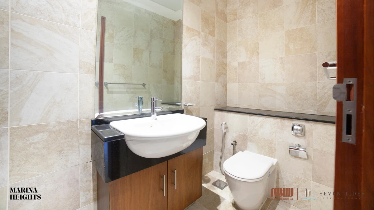 Marina Heights image